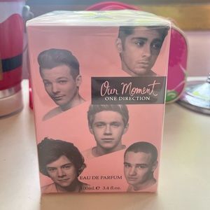 ONE DIRECTION OUR MOMENT PERFUME (3.4 FL OZ)